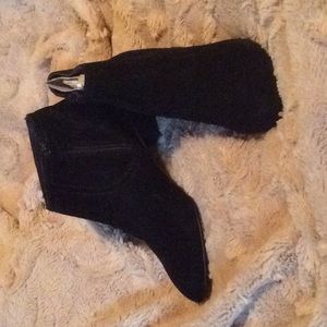 Aldo Shoes - Never worn Aldo suede booties Aldo Shoes - Never worn Aldo suede booties